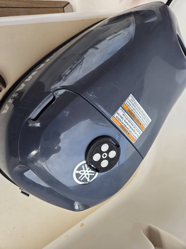 yamaha f6 dinghy light
