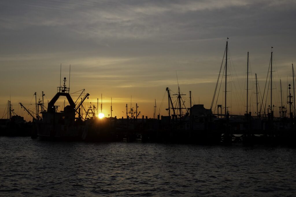 newport fishing fleet sunset